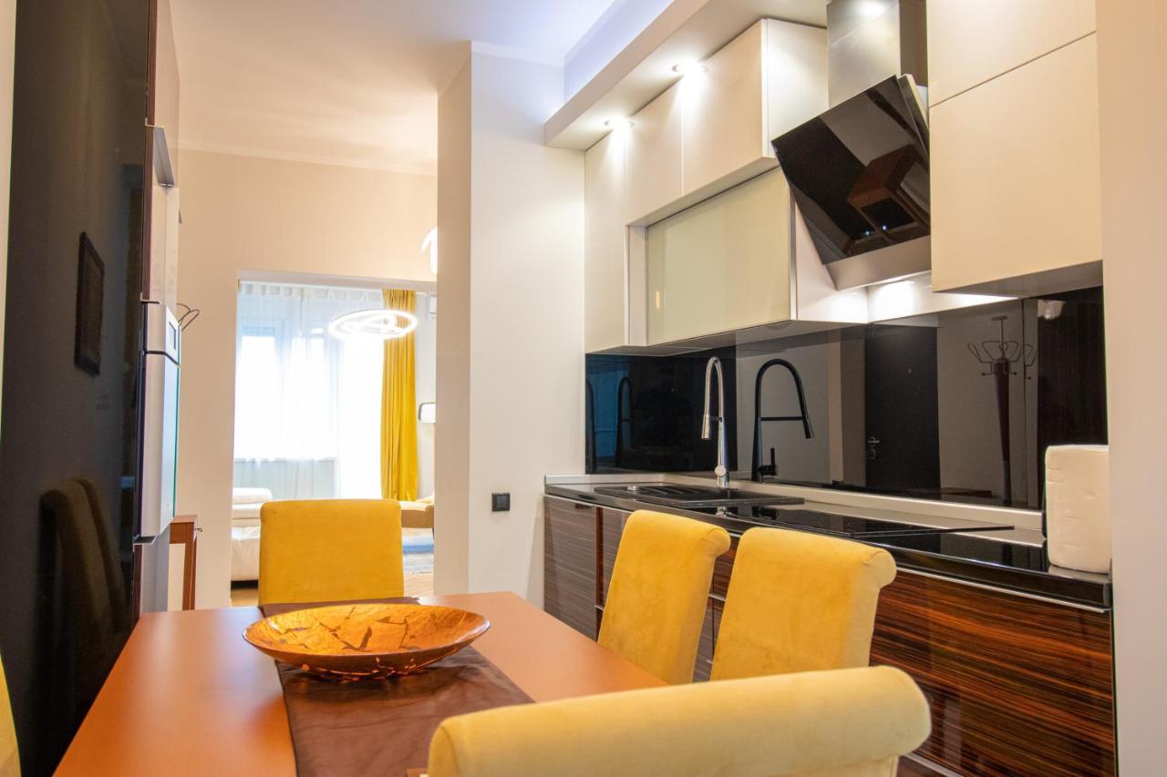 Dani City Center Apartment Belgrado Esterno foto