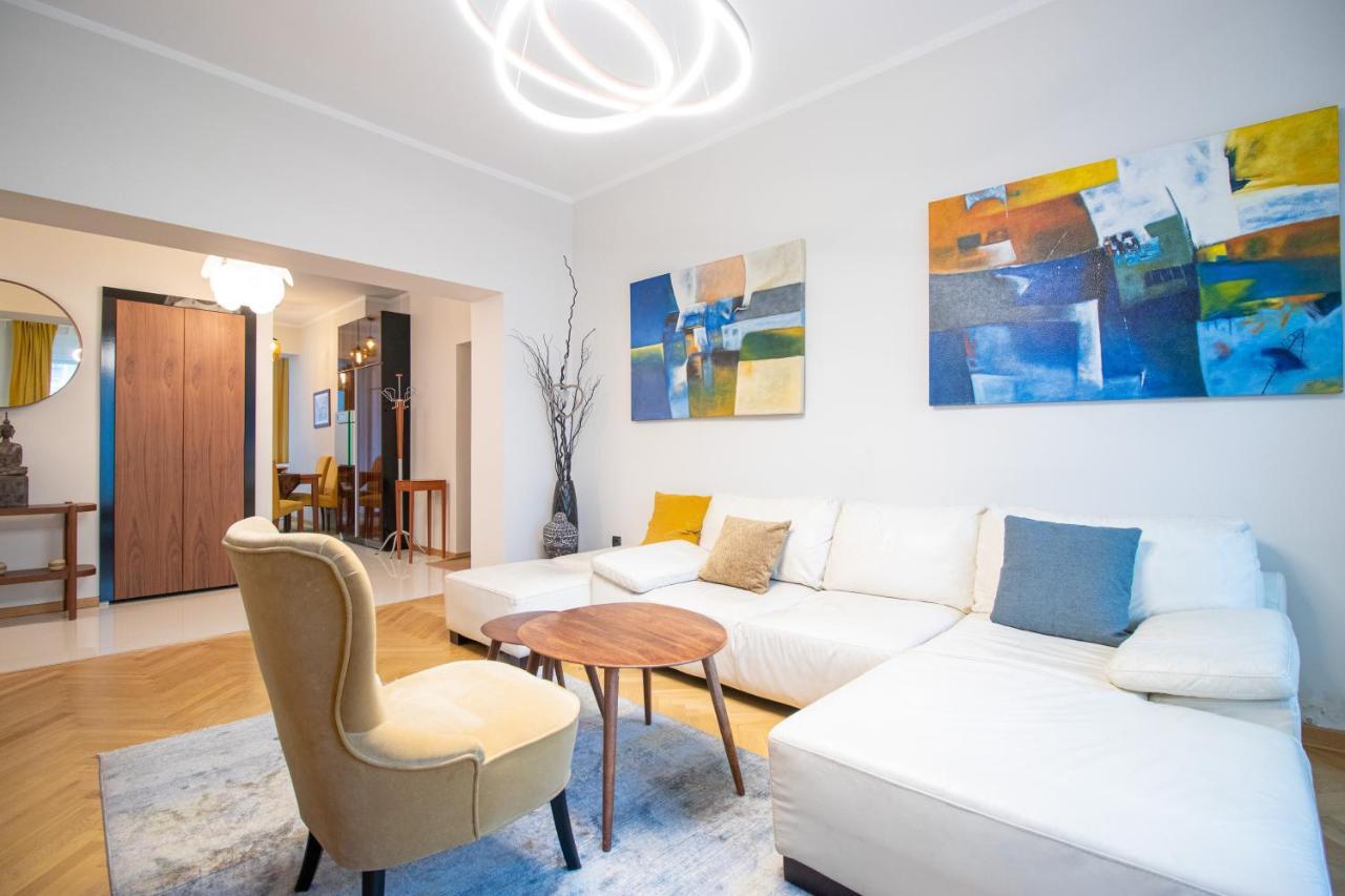 Dani City Center Apartment Belgrado Esterno foto