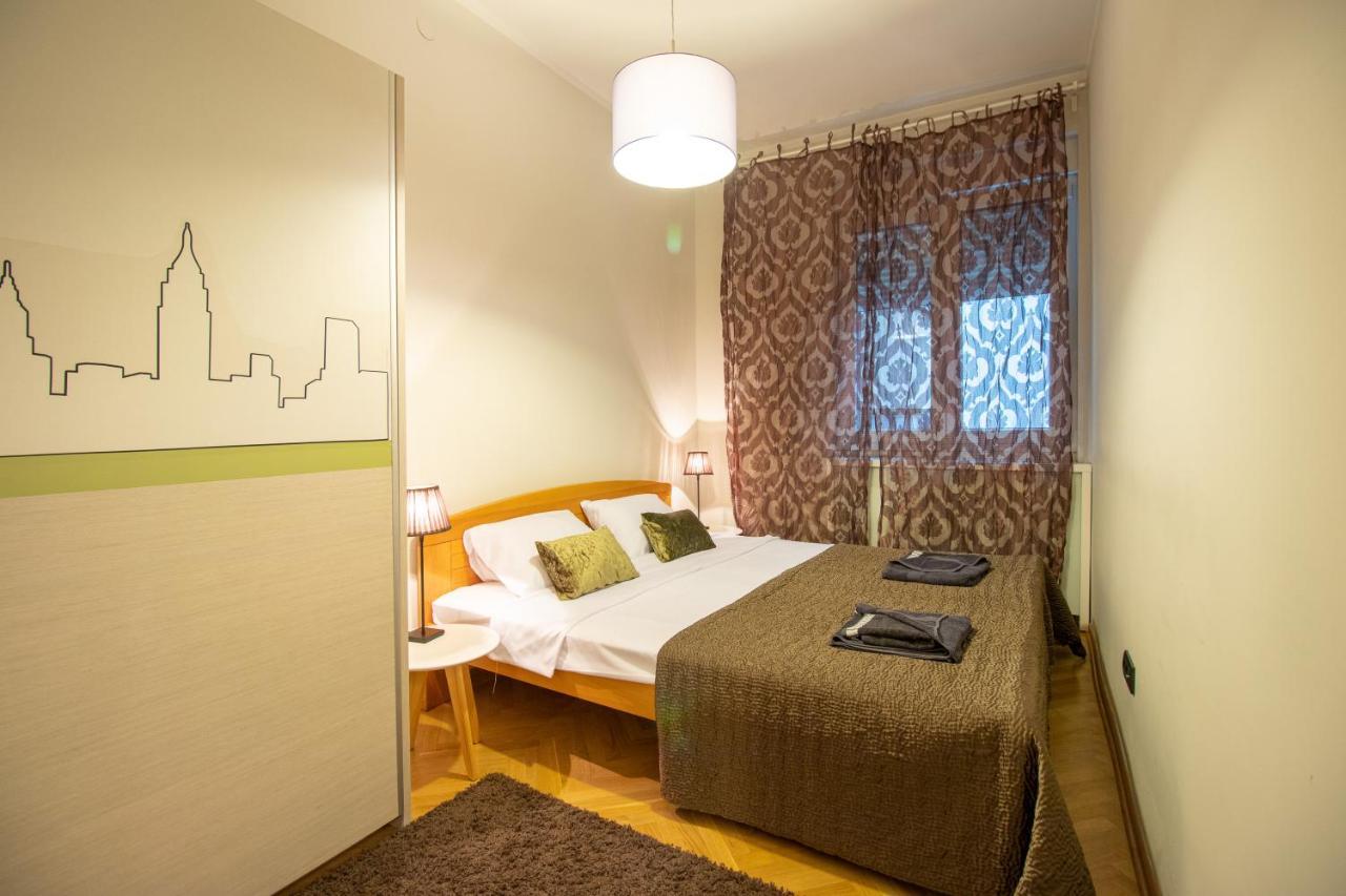 Dani City Center Apartment Belgrado Esterno foto