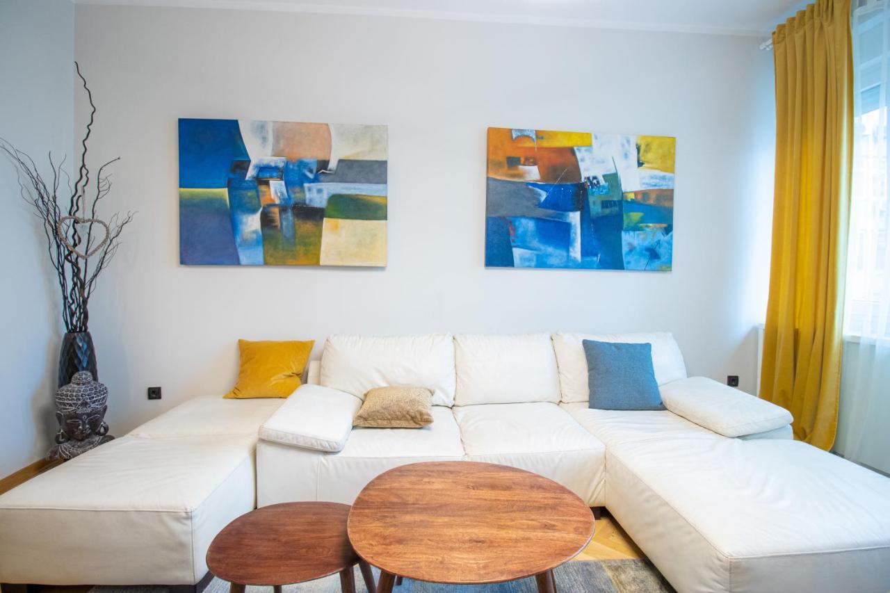 Dani City Center Apartment Belgrado Esterno foto